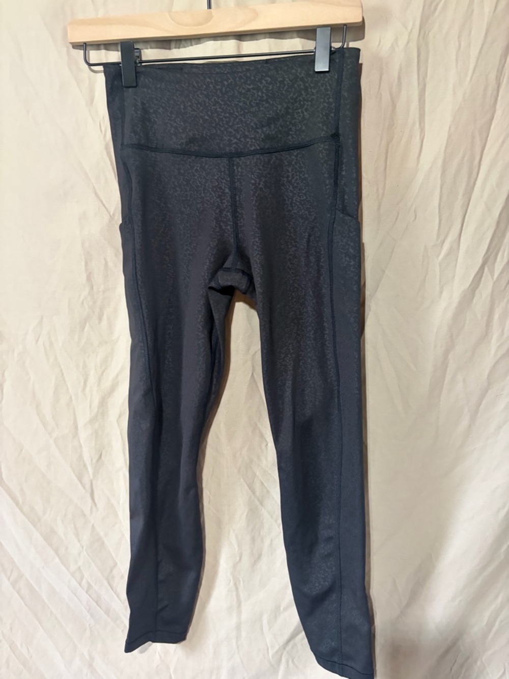 Athleta ultimate stash pocket leggings